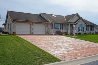 1023 Challenge Dr, Lebanon, PA 17042-3905