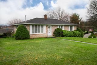 708 Longvue Dr, Houston, PA 15342-1215