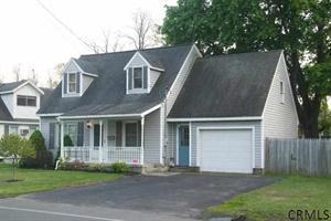 226 Campbell Rd, Schenectady, NY 12303-3198