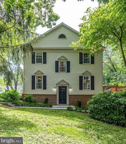 10875 Oak Green Ct, Springfield, VA 22015-2329