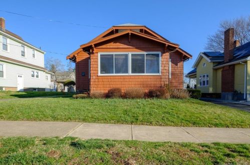 48 Foxon Pl, New Britain, CT 06053-2532