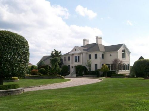 203 Walnut Dr, Morganville, NJ 07751-4653