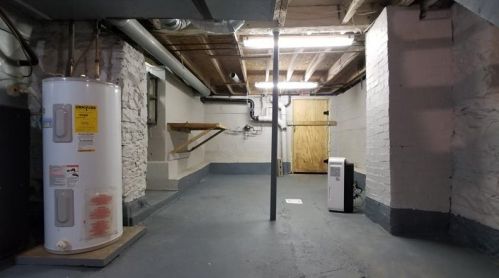 3134 Frederick St, Pittsburgh PA  15212-2414 exterior