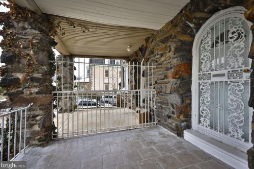 5639 Mcmahon St, Philadelphia PA  19144-1350 exterior