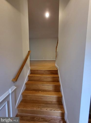 9280 Laurel Ridge Crossing Rd, Lorton VA  22079-2961 exterior