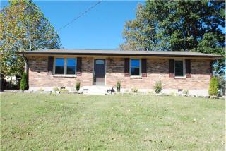 123 Laurel Ln, Hendersonville, TN 37075-3112