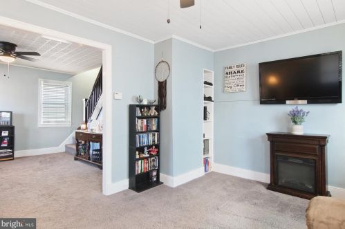 30 Main St, Camp Hill PA  17011-6326 exterior