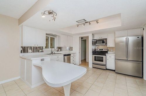 165 Patty Ann Blvd, Palm Harbor FL  34683-5045 exterior