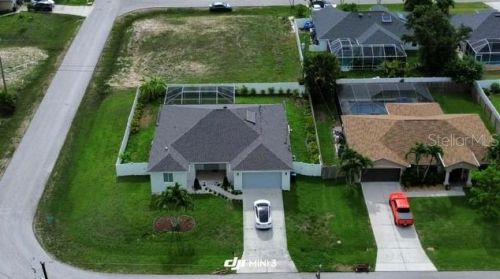 2621 4th Pl, Cape Coral, FL 33914-4409