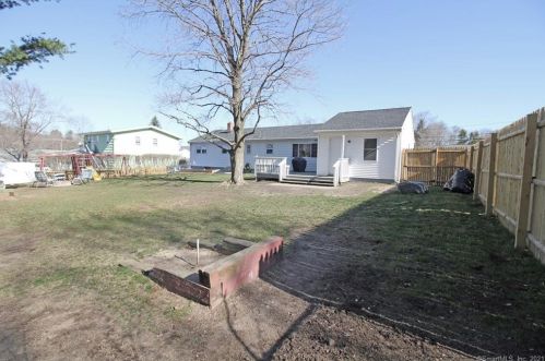 32 Ferrone Ave, Waterbury, CT 06705-2507