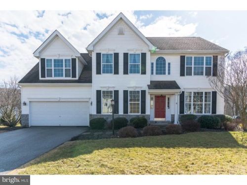 304 7th Ave, Parkesburg, PA 19365-1459