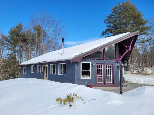 76 Ragged Mountain Rd, Danbury, NH 03230-4329