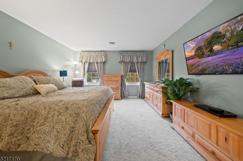 41 Dory Dilts Rd, Flemington NJ  08822-2805 exterior