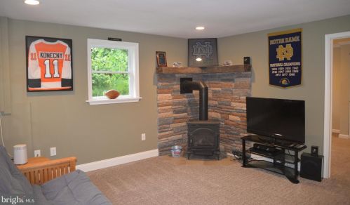 156 Boxwood Ct, Pottstown PA  19464-1500 exterior