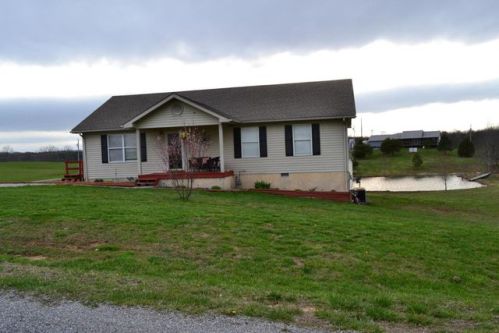 111 Cassie Ln, Grimsley, TN 38565-6000