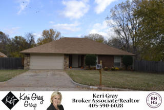208 Pawnee Cir, Yukon, OK 73099-6610