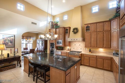 5649 Grovers Ave, Scottsdale, AZ 85254-6454