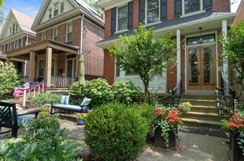 129 Lincoln Ave, Pittsburgh, PA 15218-1621