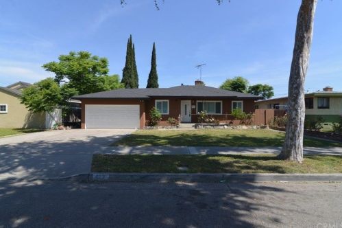 413 Orangethorpe Ave, Fullerton, CA 92832-3229