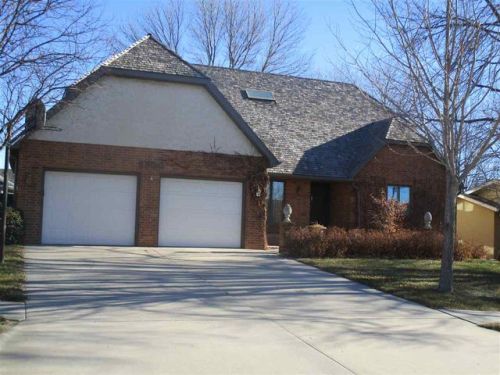2300 Skyline Dr, Hadar NE  68701-2543 exterior