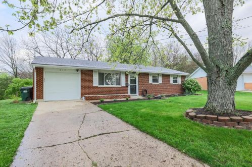 919 Hartz Dr, Liberty Township, OH 45036