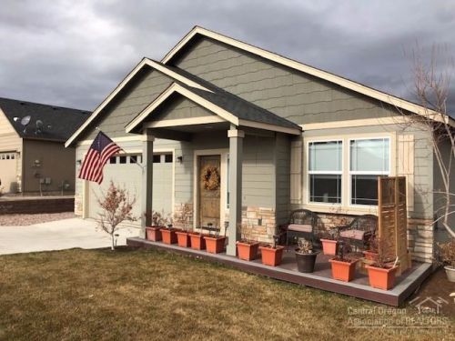 2401 Greenwood Ave, Eagle Crest OR  97756-8980 exterior