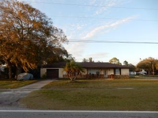 200 Shore Dr, Oldsmar, FL 34677-3708