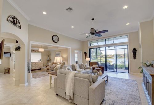 7956 Via Grande, Boynton Beach FL  33437-7520 exterior