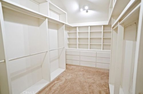 3367 Weatherford Ct, Simi Valley CA  93063-1328 exterior