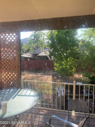 380 Montazona Trl, Sedona AZ 86351-7519 exterior