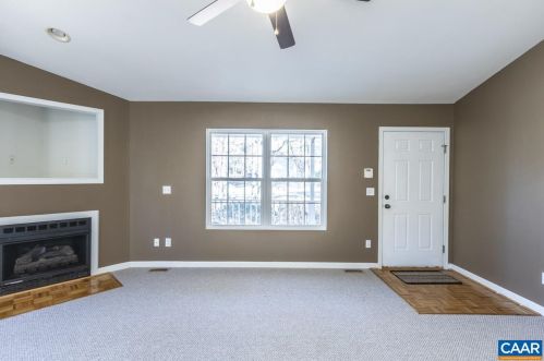 501 Jefferson Dr, Bybee VA 22963-3034 exterior