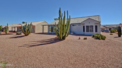 15150 Las Brizas Ln, Sun City AZ 85375-2861 exterior