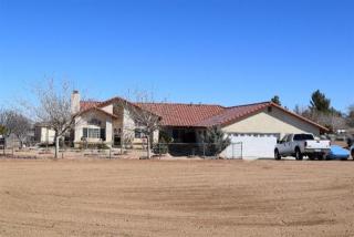 6320 Winter Park Ct, Phelan, CA 92371-7300