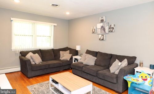 25191 Hickory Rd, Seaford DE  19973-8622 exterior