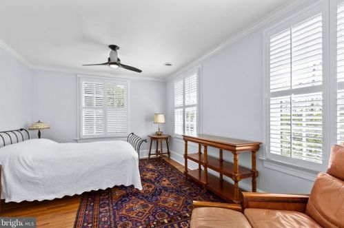 701 Hanover St, Fredericksburg VA  22401-5714 exterior