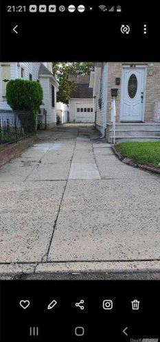 21412 112th Rd, Jamaica, NY 11429-2316
