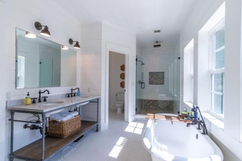 10555 Watsonville Rd, Gilroy CA  95020-9433 exterior