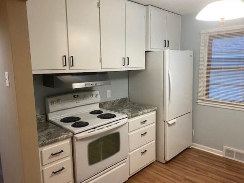 7518 37 Ave, Kenosha WI 53144-2122 exterior