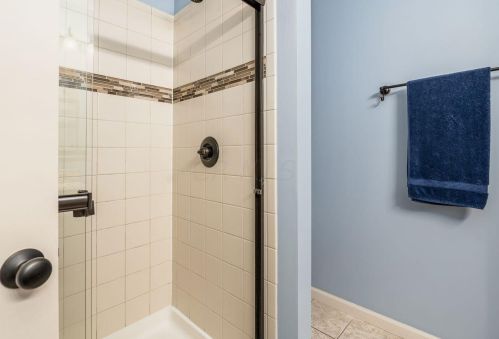 5944 Blue Star Dr, Darbydale OH  43123 exterior