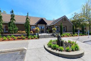 6110 186th Pl, Redmond WA  98052-6704 exterior