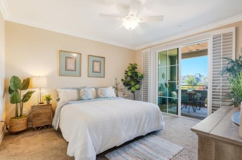 1545 Windshore Way, Oxnard CA  93035-1406 exterior