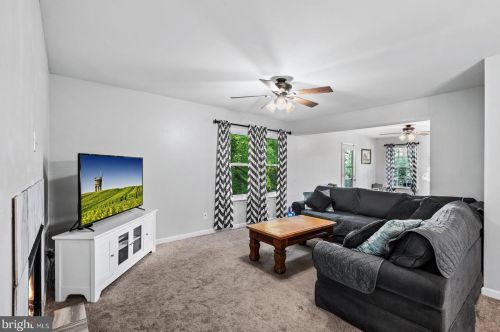 10100 Chatham Ct, Fredericksburg VA  22408-9566 exterior