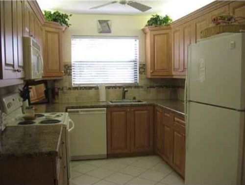 2325 12th St, Delray Beach FL  33445-1350 exterior