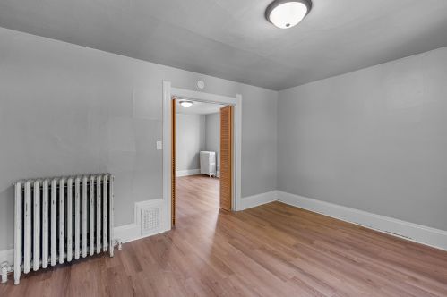 2476 Frederick Ave, Milwaukee WI 53211-3644 exterior