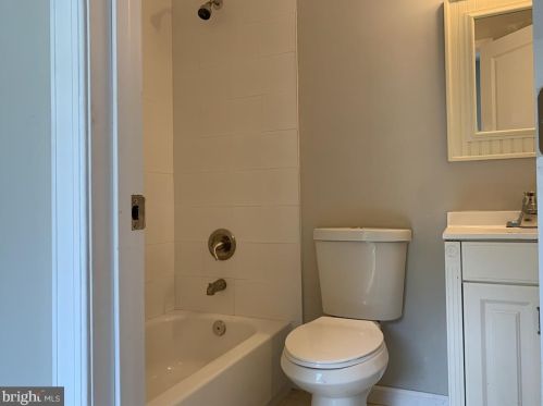 1418 Idaho St, Woodbridge VA  22191-3706 exterior