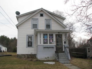 42 Defiance St, Ticonderoga, NY 12883-1433