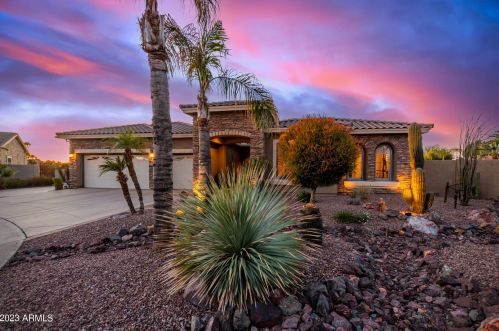 460 Canyon Way, Chandler, AZ 85249-3092