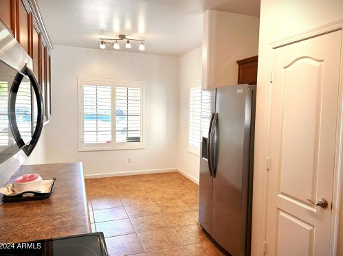 11642 Mountain View Dr, Avondale AZ  85323-7602 exterior
