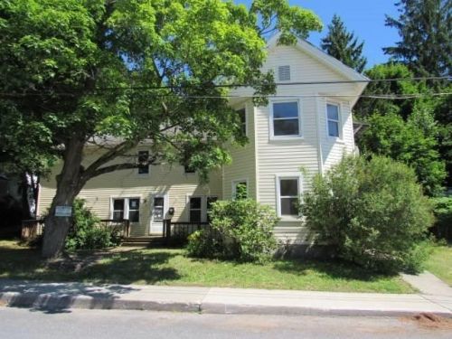 6 Roosevelt Ave, Stamford, NY 12167-1124