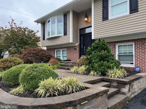 103 Silverside Rd, Wilmington, DE 19809-1727